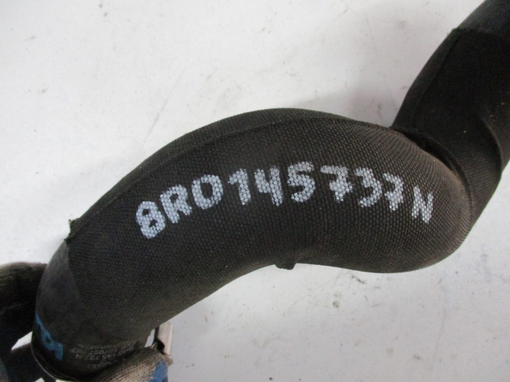 Труба патрубок audi q5 8r0 8r0145737n в Україні