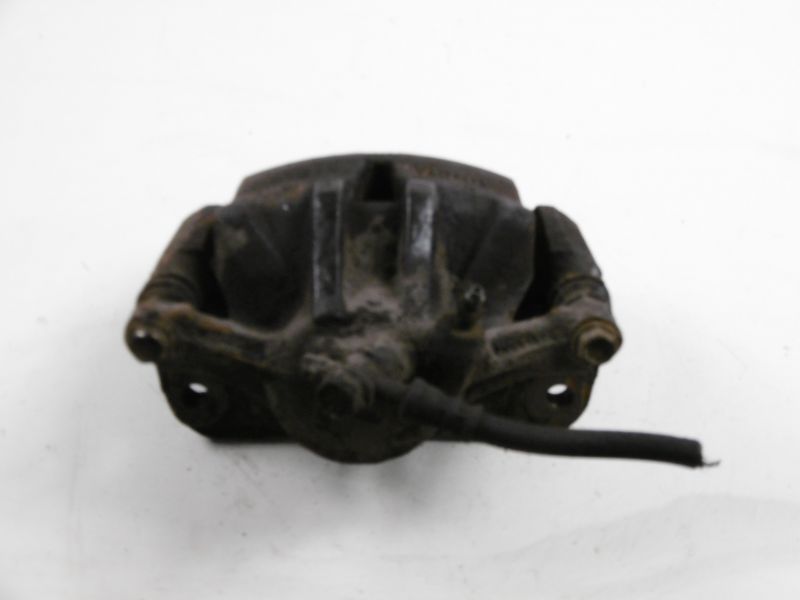 фото №8, Toyota camry 3 iii xv10 92-96 суппорт тормозной перед правый + скоба 3,0b