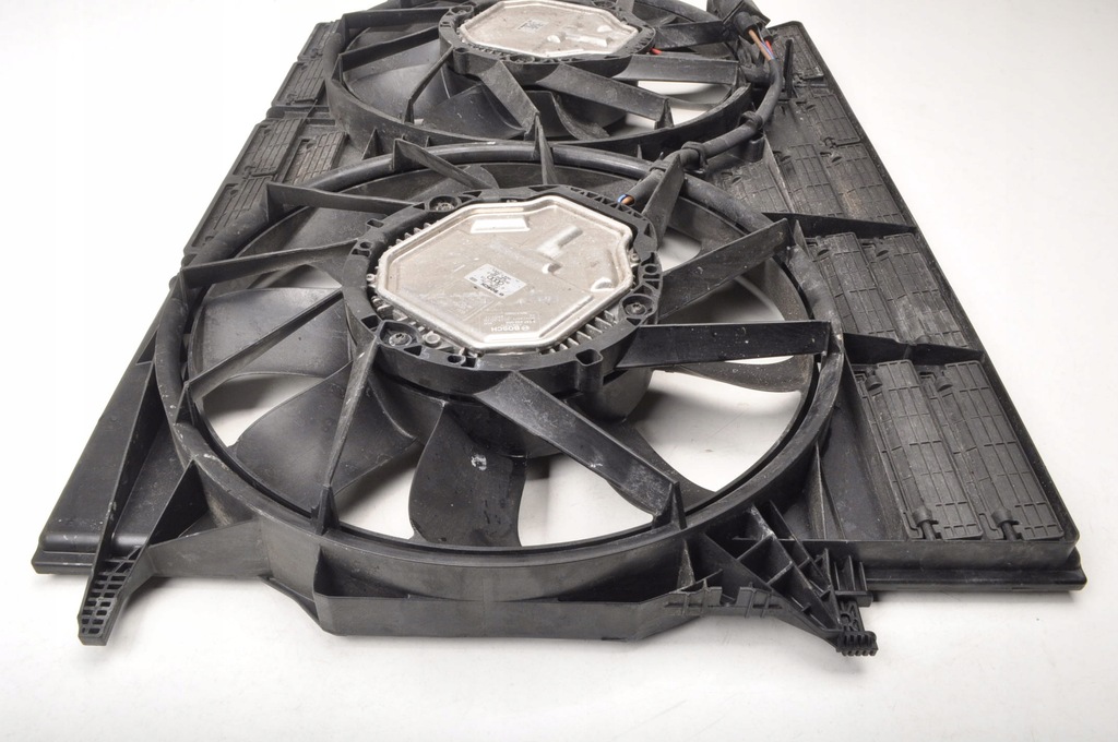 фото №7, Bentley bentayga audi sq8 rs6 rs7 4.0 вентилятор радіатора 8w0959455p