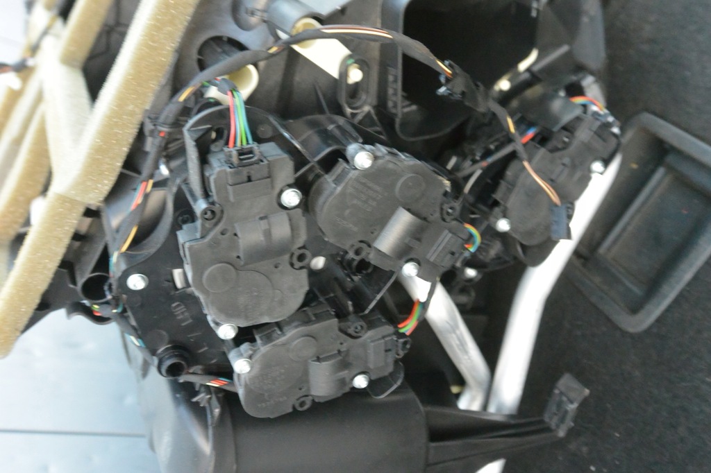 фото №9, Обігрівач kpl bmw 3-seria f30 f31 330e eu