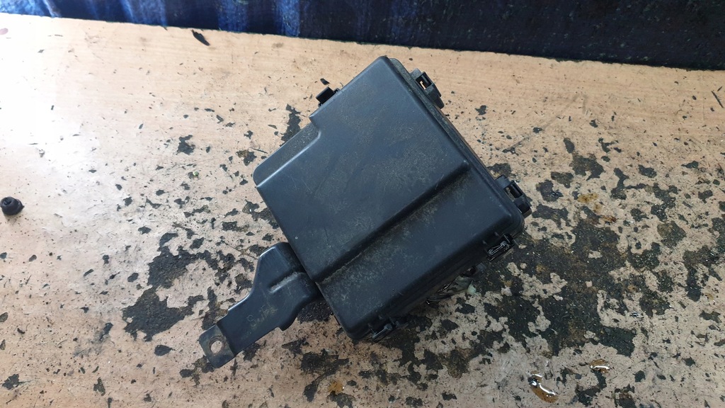 фото №1, Honda fr-v 2.2 i-ctdi коробка bzpieczników