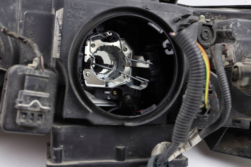 фото №8, Volvo s60 i v70 ii лампа передня права перед ксенон eu 30655906 89008798