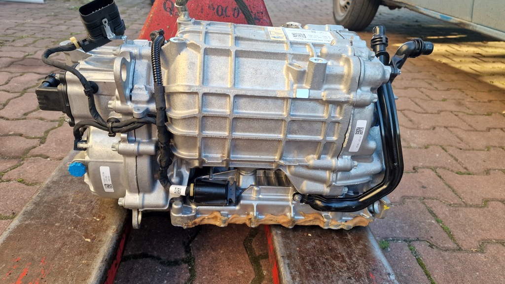 фото №6, Двигатель электрический задняя задний h243 w243 gla eqa a2433408802 a2439002201