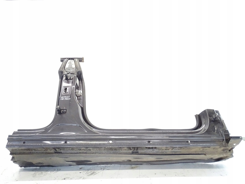 фото №1, Порог перед задняя правый блок двигателя b vw arteon 2019