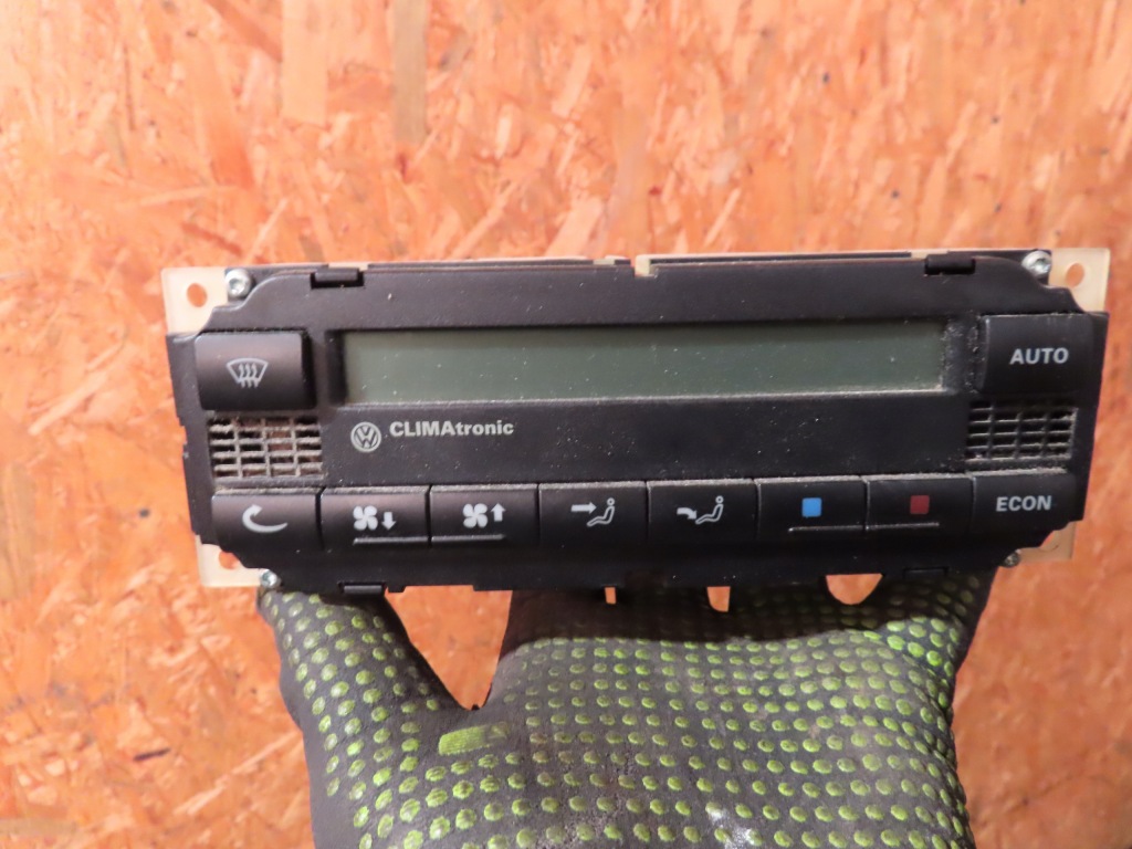 фото №1, Vw passat b5 панель обдув 3b1907044b