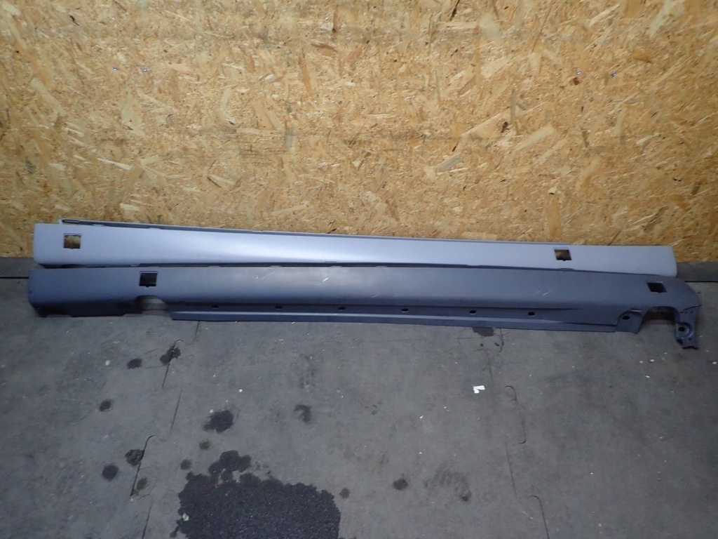 фото №1, Mercedes-benz оригинальный номер a2206900140 молдинг накладка порог