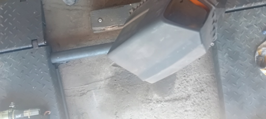 фото №5, Корпус фильтра воздуха 2.0 4f0133835n a6 c6