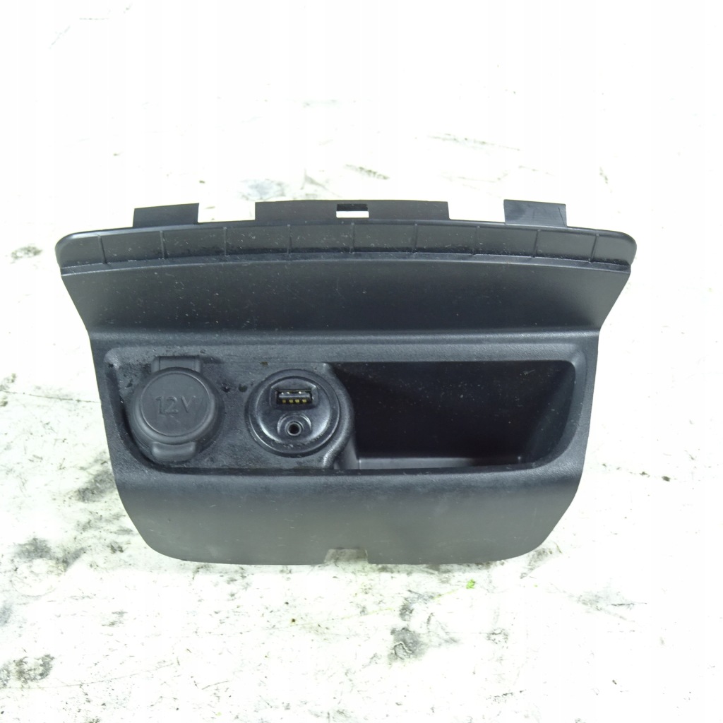 фото №1, Peugeot 208 i прикурювач 9674655277