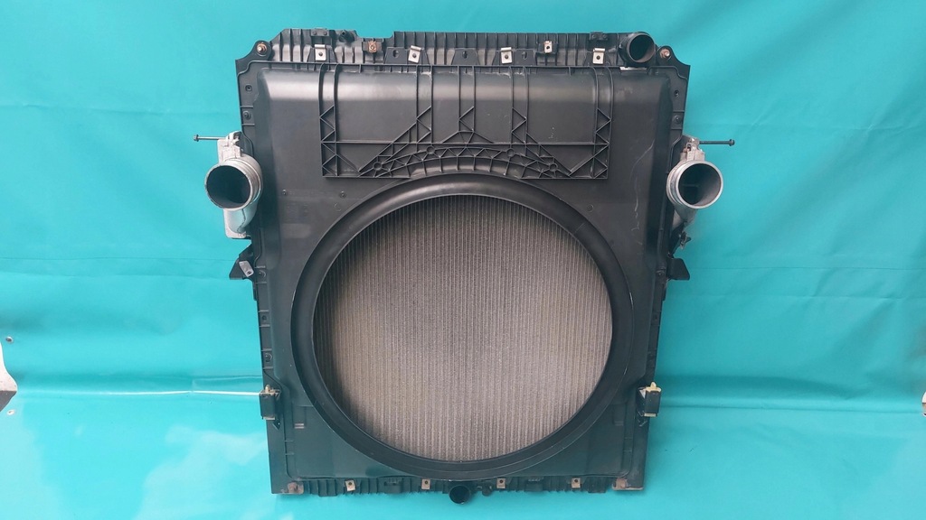 фото №1, Mercedes actros mp4 радиатор интеркулер радиатор big