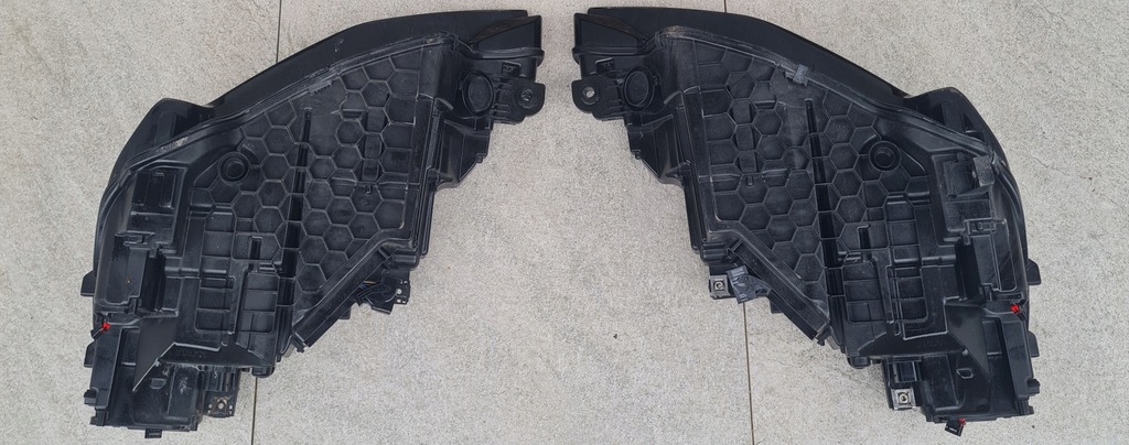 фото №10, Audi e-tron q8 лампи комплект matrix-beam 4ke941039d 4ke941040d