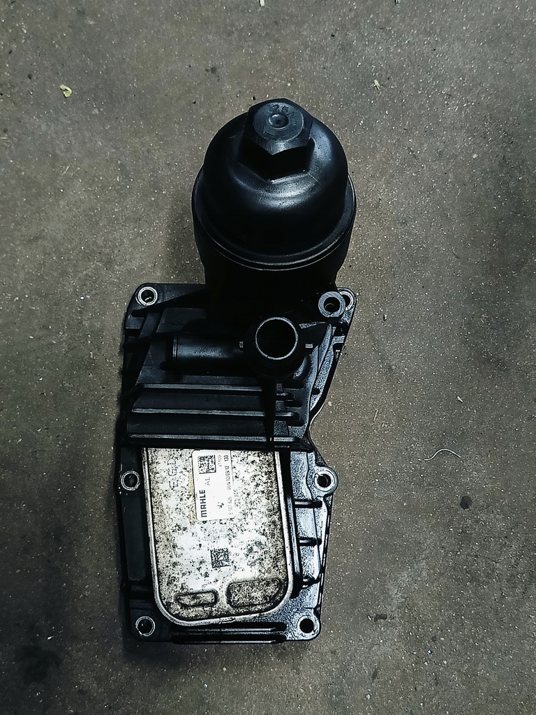 фото №1, Основание фильтра масла с радиатор bmw mini 8507626 r55 r56 r57 r60 r61 n47