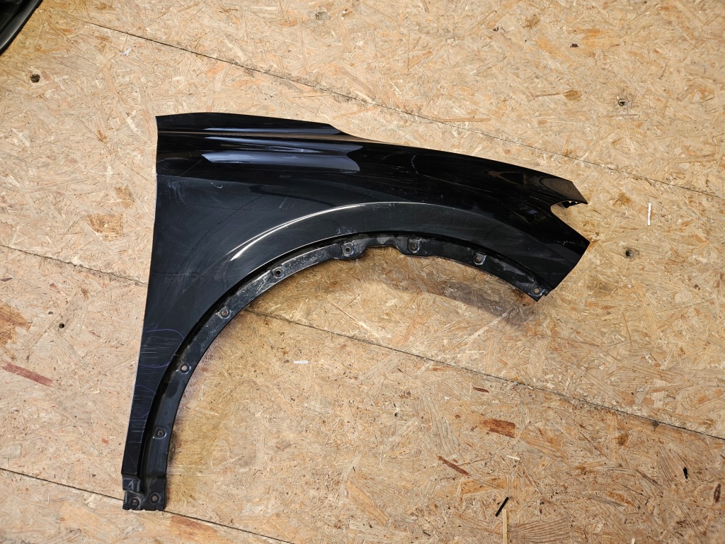 Купити Vw id4 крила перед правий передній