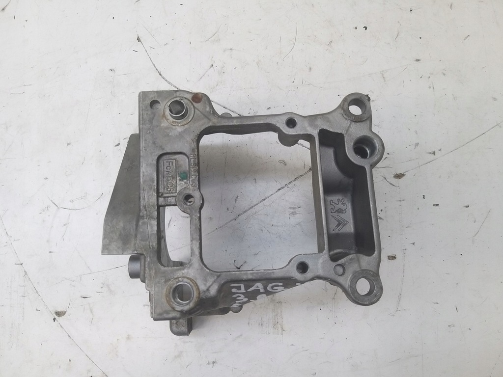 фото №8, Кронштейн кронштейн насоса hdi 3.0 d td 306dt jaguar xf i x250 xj 9x2q-9a361-ca