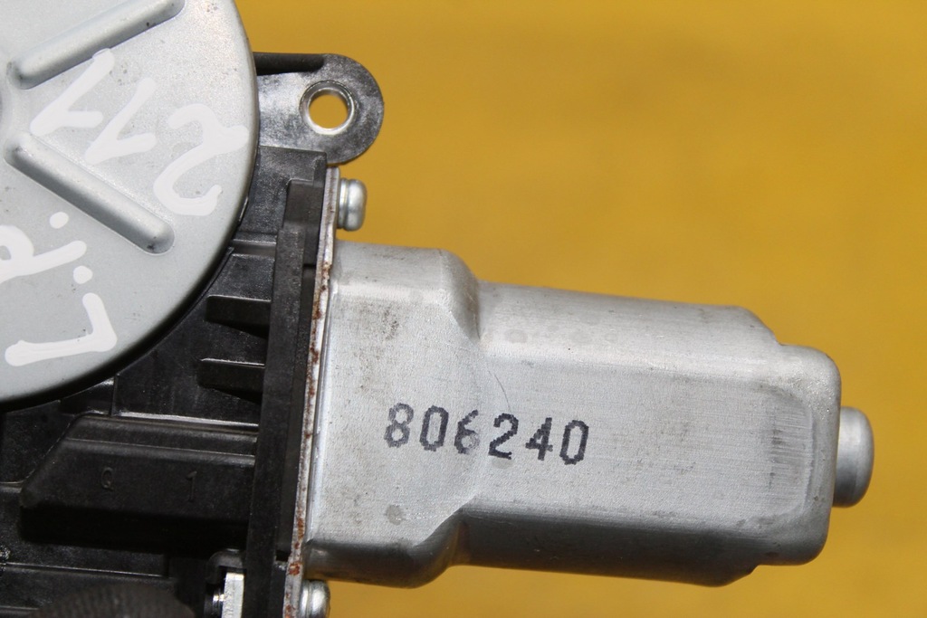 фото №7, Моторчик сиденье левый перед передний legacy iv