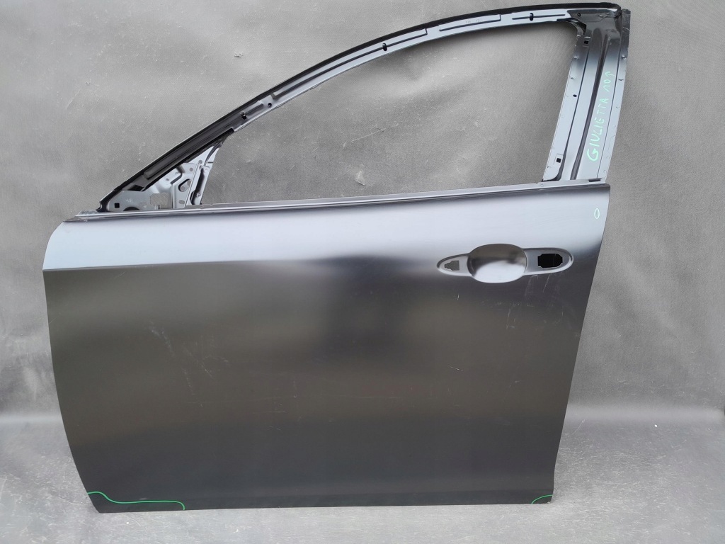 Купити Alfa romeo giulietta 10- двері перед передні ліва оригінал