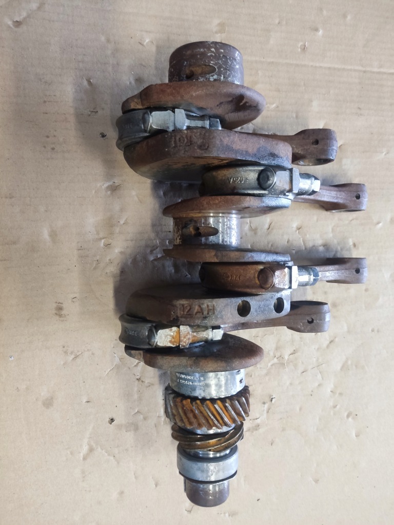 Купити Wał колінчастий volkswagen garbus комплект