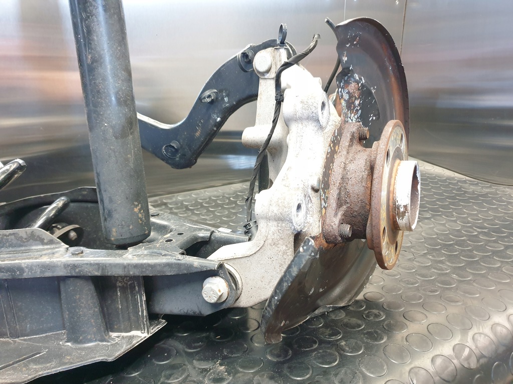 фото №12, Volvo xc40 підвіска задні праве правий задня