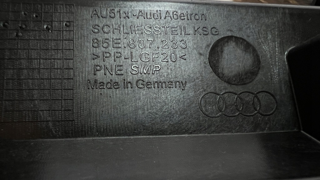 фото №9, Audi a6 e-tron 85e каркас підсилювач бампера 85e807233