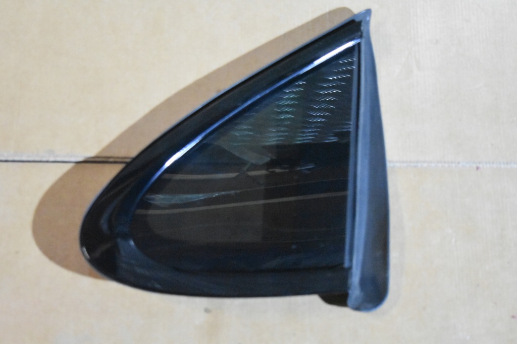 фото №1, Idealna скло кузовна права porsche panamera 971 as3 16r. 1