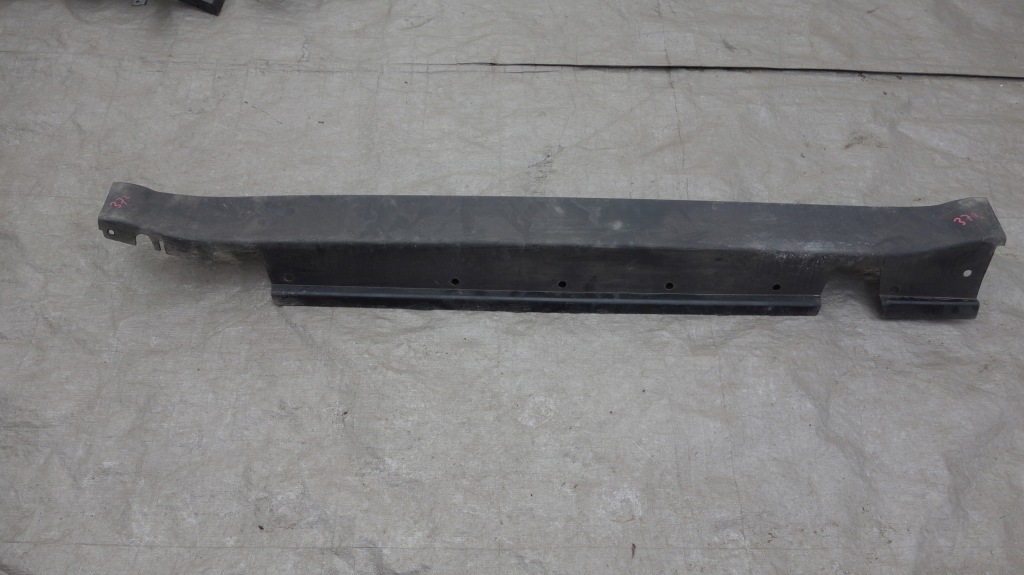 Купить Mini cooper r50 правая  порог молдинг порог правый