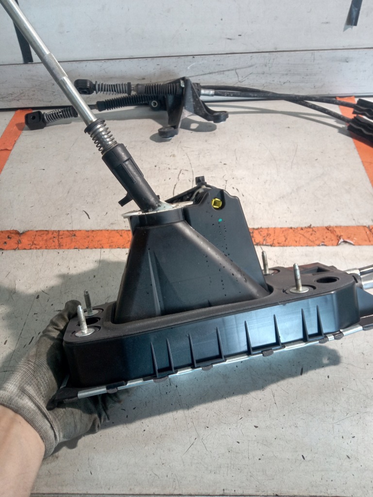 фото №5, Audi q2 lift домкрат троси перемикання передач