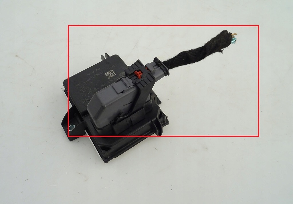 фото №1, 2010+ camaro колодка штекер do модуля насоса топлива