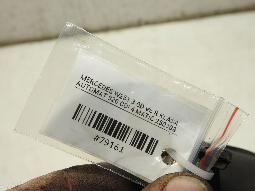 фото №4, Протитуманна фара правий mercedes r w251 a1698201656 0305077002