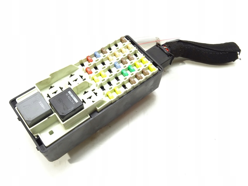 фото №1, Коробка запобіжників jaguar f-pace 3.0b 15-