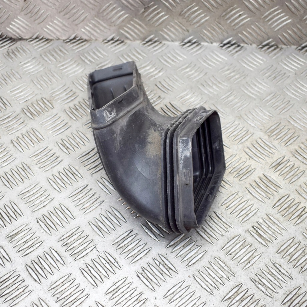 фото №5, Audi a5 8t 8f 2015 частина труби впуску повітря