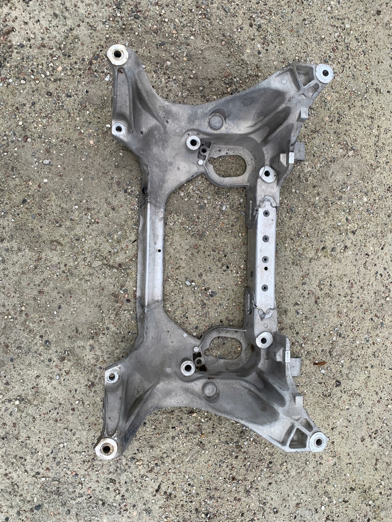 фото №1, Maserati levante балка передня підрамник передня