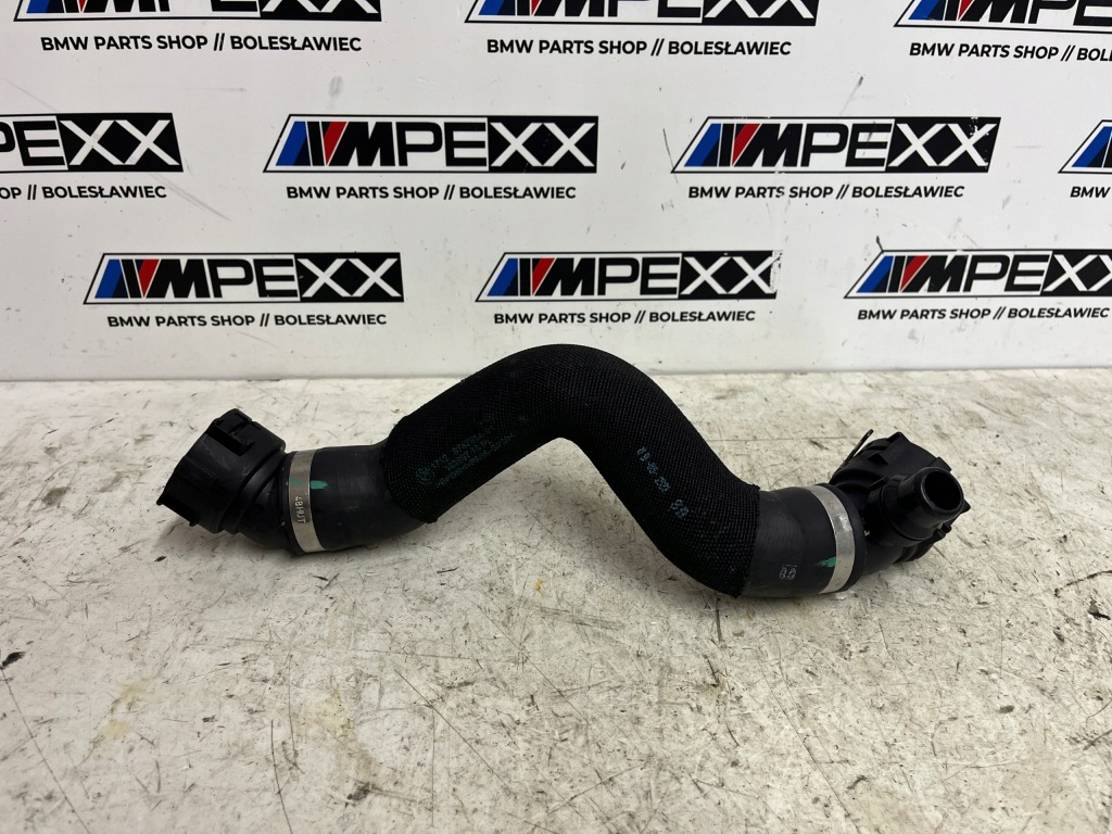 фото №1, Bmw m5 f90 m8 f91 f92 шланг труба wąż радиатора wody 8747914