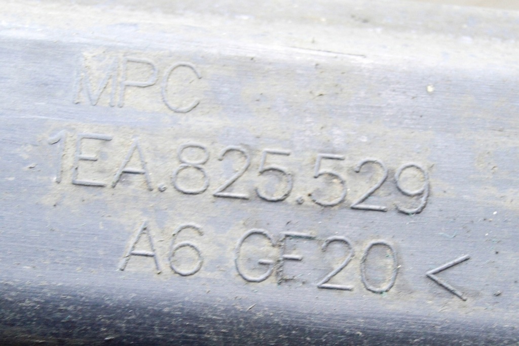 фото №5, Volkswagen id.3 e11 pro левый аккумулятор опора przeciwnajazdowa trim 1ea82