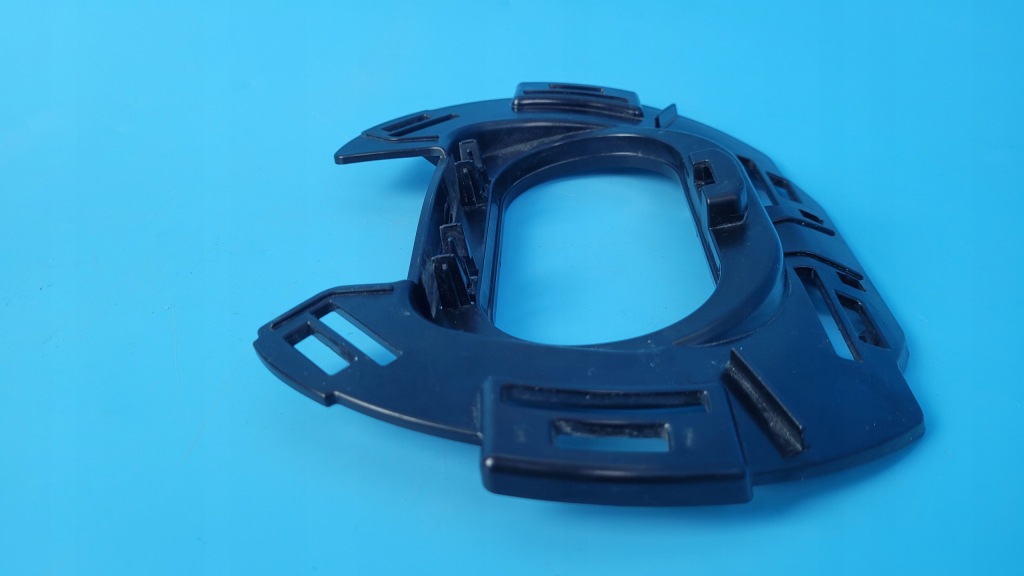 фото №10, Mercedes eqe 350+ 23r кронштейн решётка бампера a2978887300