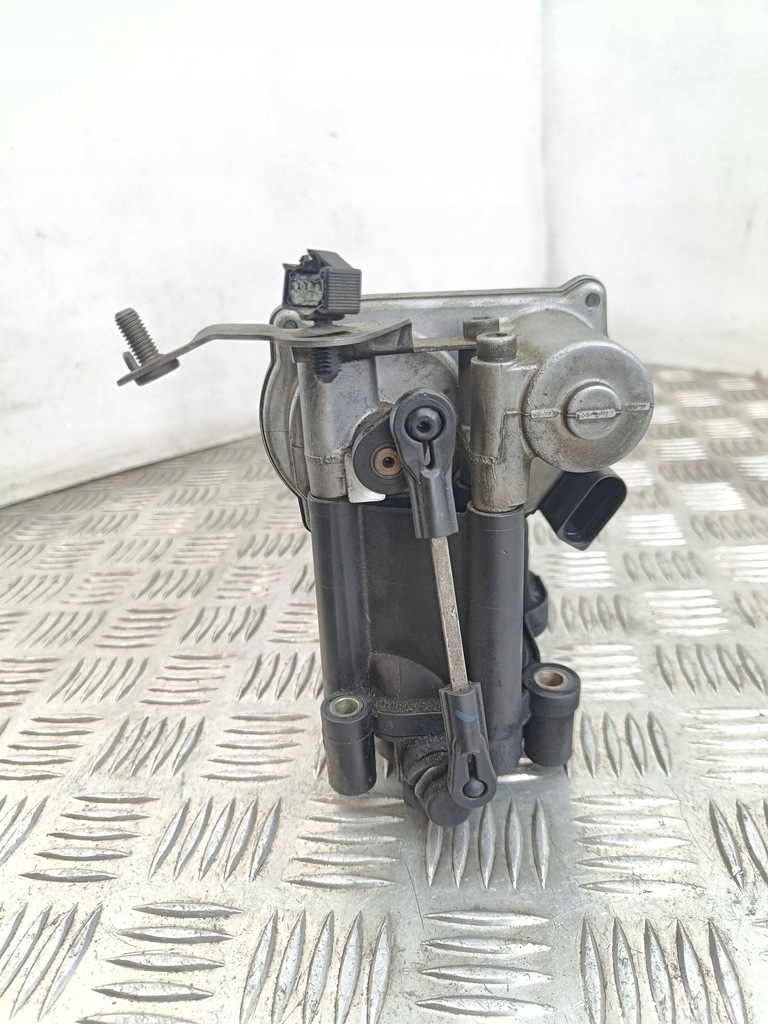 фото №4, Volkswagen phaeton 2006 колектор всмоктуючий