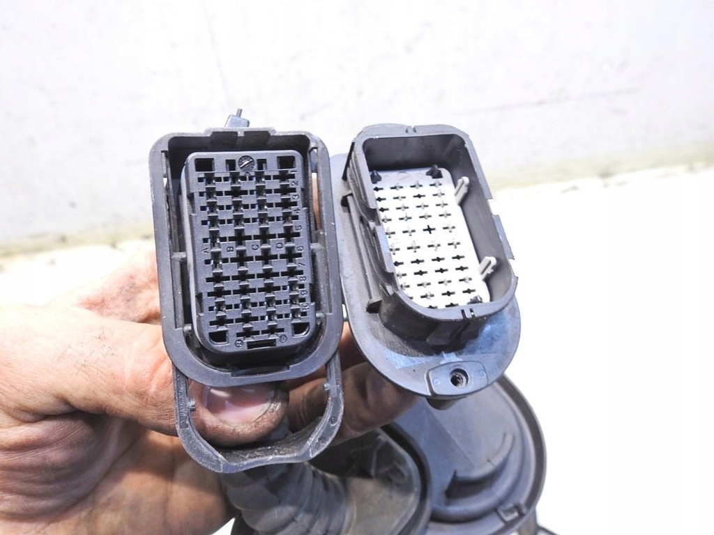 фото №7, Жгут электропроводка дверь левый перед renault latitude 241253134r