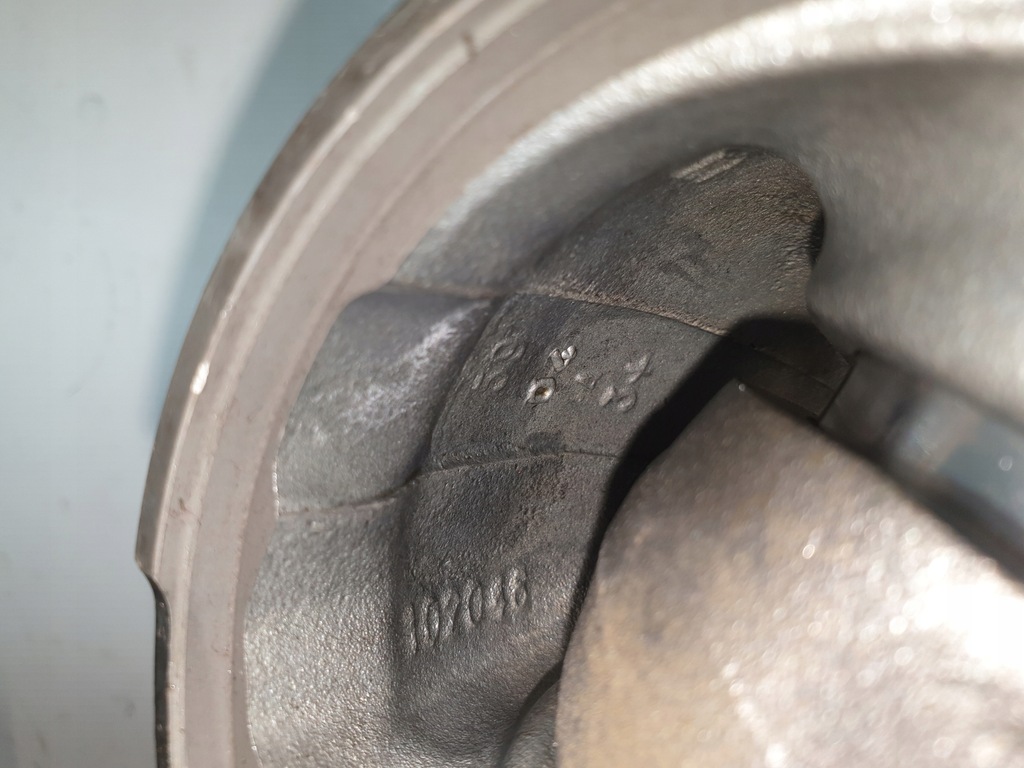 фото №15, Поршень 70.2202 mercedes axor atego om 906la euro 5