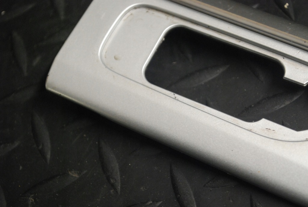 фото №6, Молдинг крыла правый перед volvo 8658933