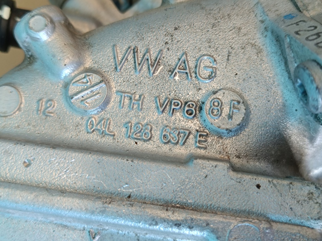 Audi q5 2 fy 2.0 tdi 140kw 2019 r коллектор впускной  дроссельная заслонка 04l129766bh Доставка