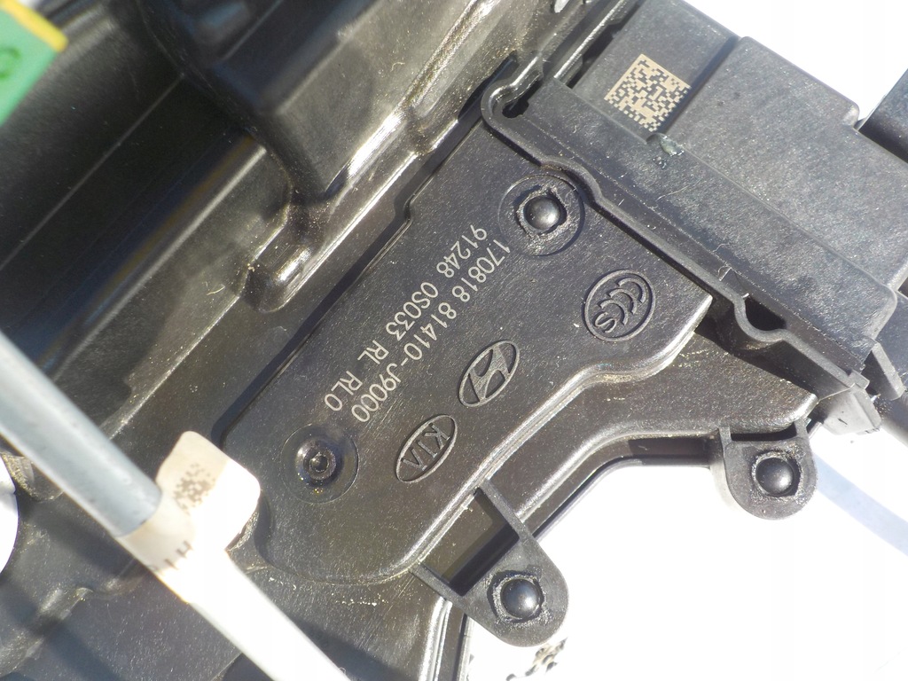 фото №5, Hyundai kona 2017- замок дверь левый задняя 5 pin eu