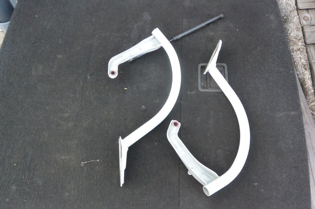 фото №1, Петля крышки багажника kpl vw passat cc lift lc9a