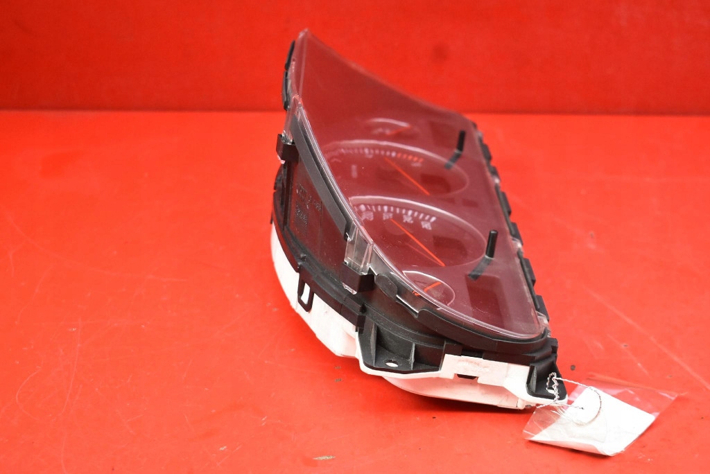 фото №8, Счетчик приборы eu 30746102 volvo s60 1 i 2.4 d 185 km lift 04-09