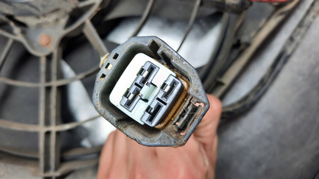 фото №8, Вентилятор радіатора ford transit mk6 03r 2.0d