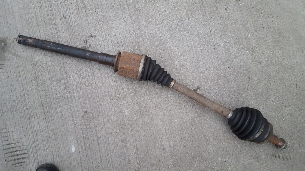 фото №1, Привідний вал права перед land rover discovery iii 2.7