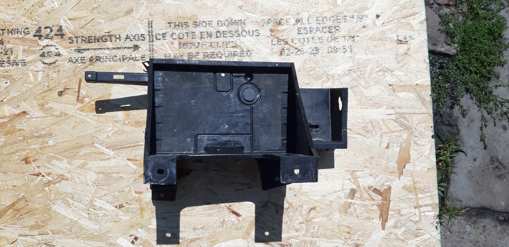 фото №1, Основание аккумулятор оригинал dodge ram 02-05