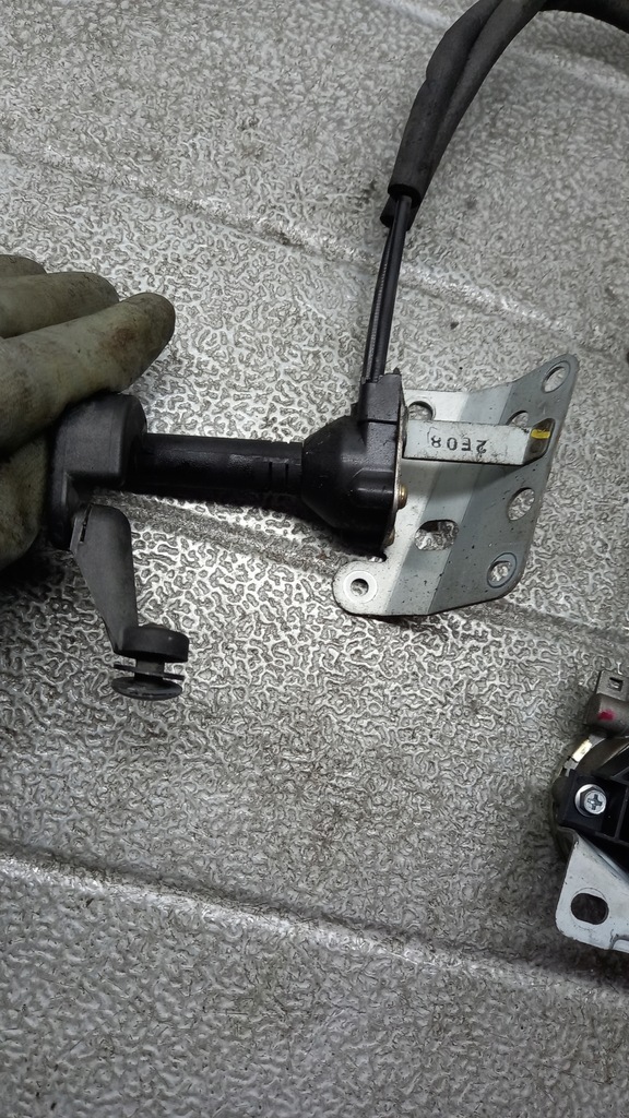 фото №5, Підйомник лівий задня kia carnival ii 02r 2.9td