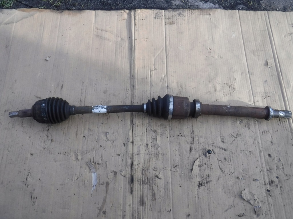 фото №1, Привідний вал правий перед renault clio iii 1.5 dci 8201055673