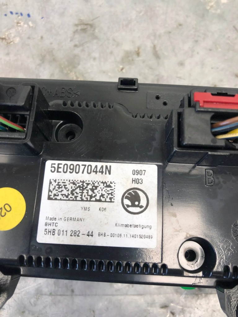 фото №5, Панель кондиционера skoda octavia iii vrs kombi 5e0907044n