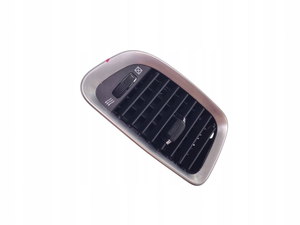 фото №6, Dodge durango 2016 бічна решітка обдув панелі приладової панелі