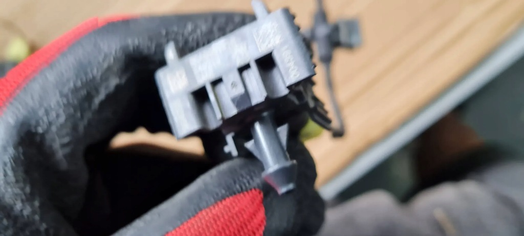 фото №5, Sq5 q5 80a датчик захисту пішоходів штекер колодка 80a959121b