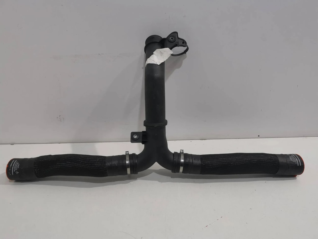 фото №1, Maserati ghibli quattroporte 3.0 шланг труба интеркулер новый